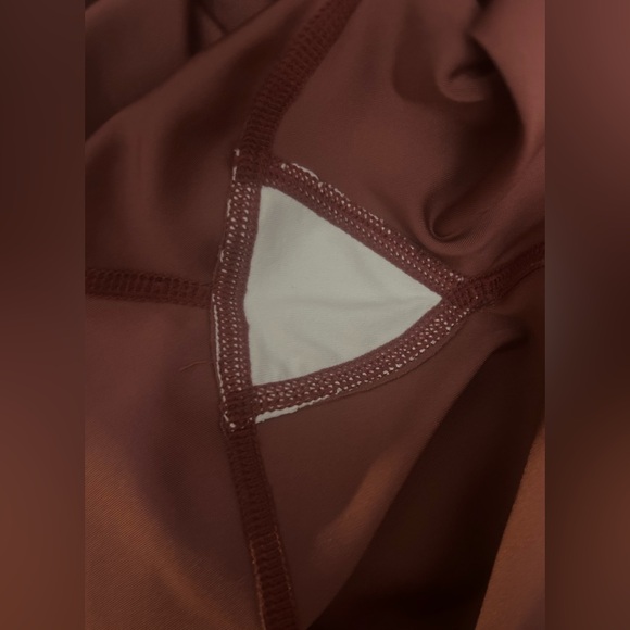 Alo High Waist Airlift Leggings size Medium - Picture 4 of 6